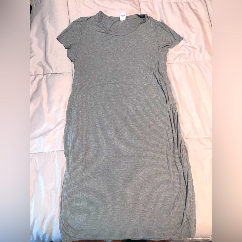 Maternity XL dresses